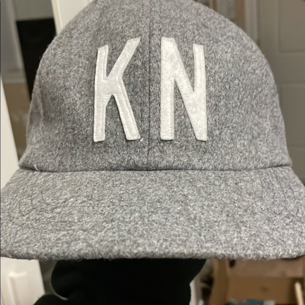 Men hat